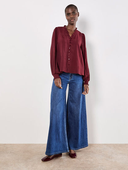 Ruffled collar blouse