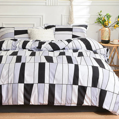 Black and White Bedding Set for Double Bed