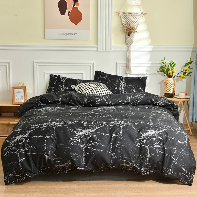 Black and White Bedding Set for Double Bed